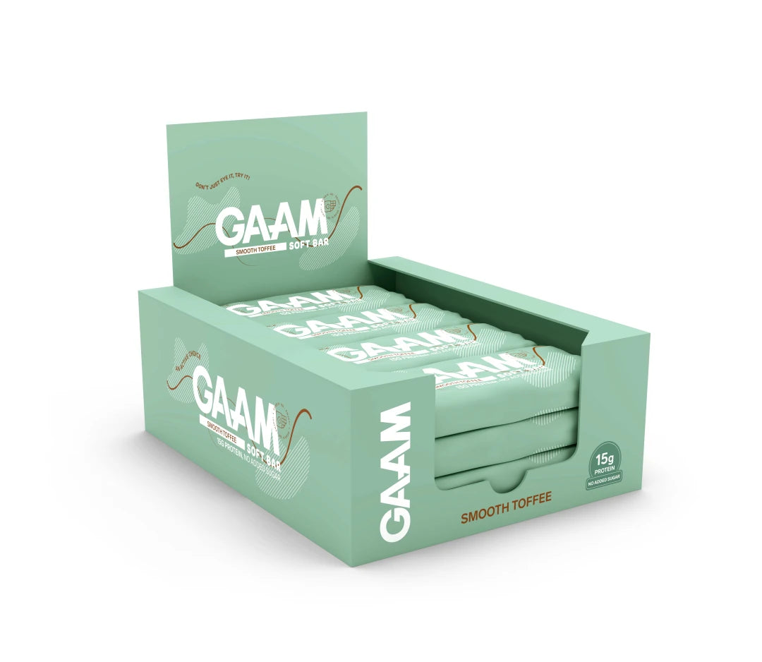 12 x GAAM Soft bar 45 g Smooth Toffee vaaleanvihreässä laatikossa, jossa on valkoisia ja ruskeita yksityiskohtia., kuva 1/1