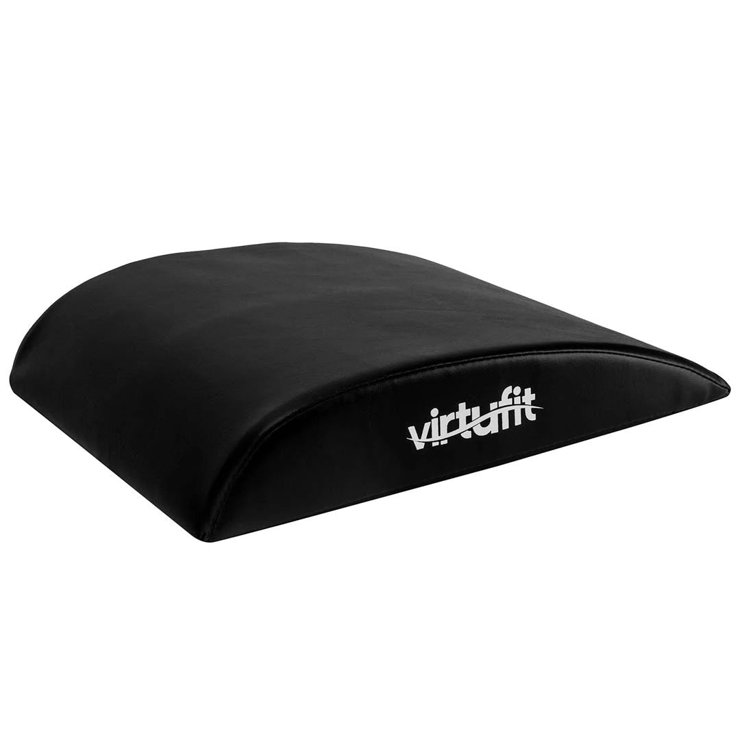 Virtufit Ab Mat Pro är en ergonomisk svart magkudde i läderimitation för effektiv magträning., bild 1 av 1