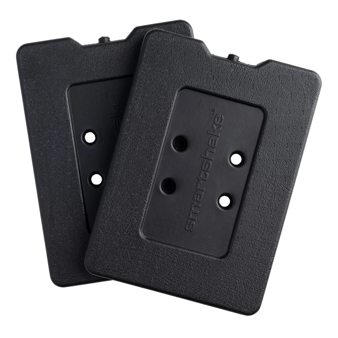 Kaksi mustaa, kovamuovista Smartshake Ice Pack 2-pack Black -kylmäkallea brändin logolla., kuva 1/1