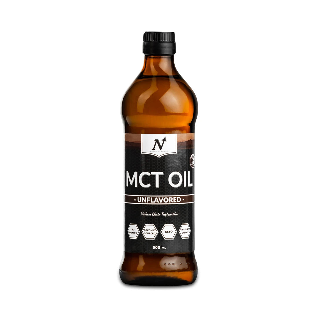 Nyttoteket MCT Oil 500 ml suojaavassa tummassa lasipullossa, jossa on musta etiketti ja valkoinen teksti., kuva 1/1