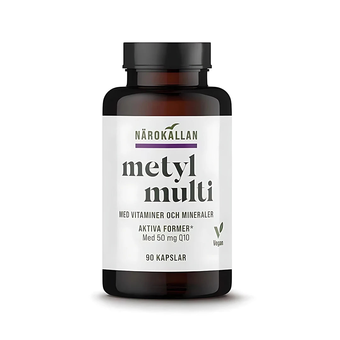 Tummanruskea purkki Närokällan Metyl Multivitamin 90 caps -vitamiineja, jossa on valkoinen etiketti ja musta kansi., kuva 1/1