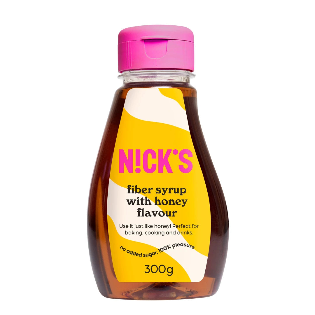 Nicks Fiber Syrup Honey 300 g ilman lisättyä sokeria läpinäkyvässä pullossa, jossa on keltainen etiketti ja vaaleanpunainen korkki., kuva 1/1
