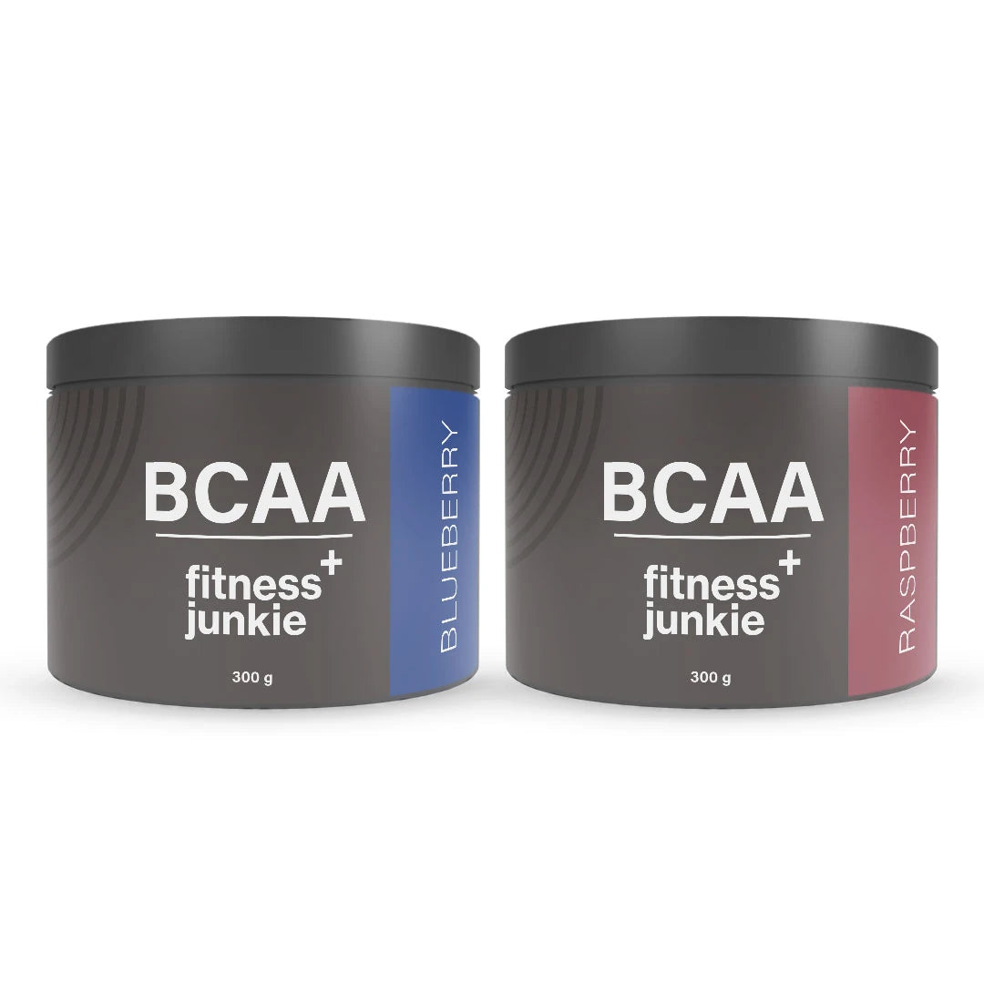 2 x fitnessjunkie BCAA 300 g -aminohappoja kahdessa tummanharmaassa purkissa, makuna Blueberry ja Raspberry., kuva 1/1