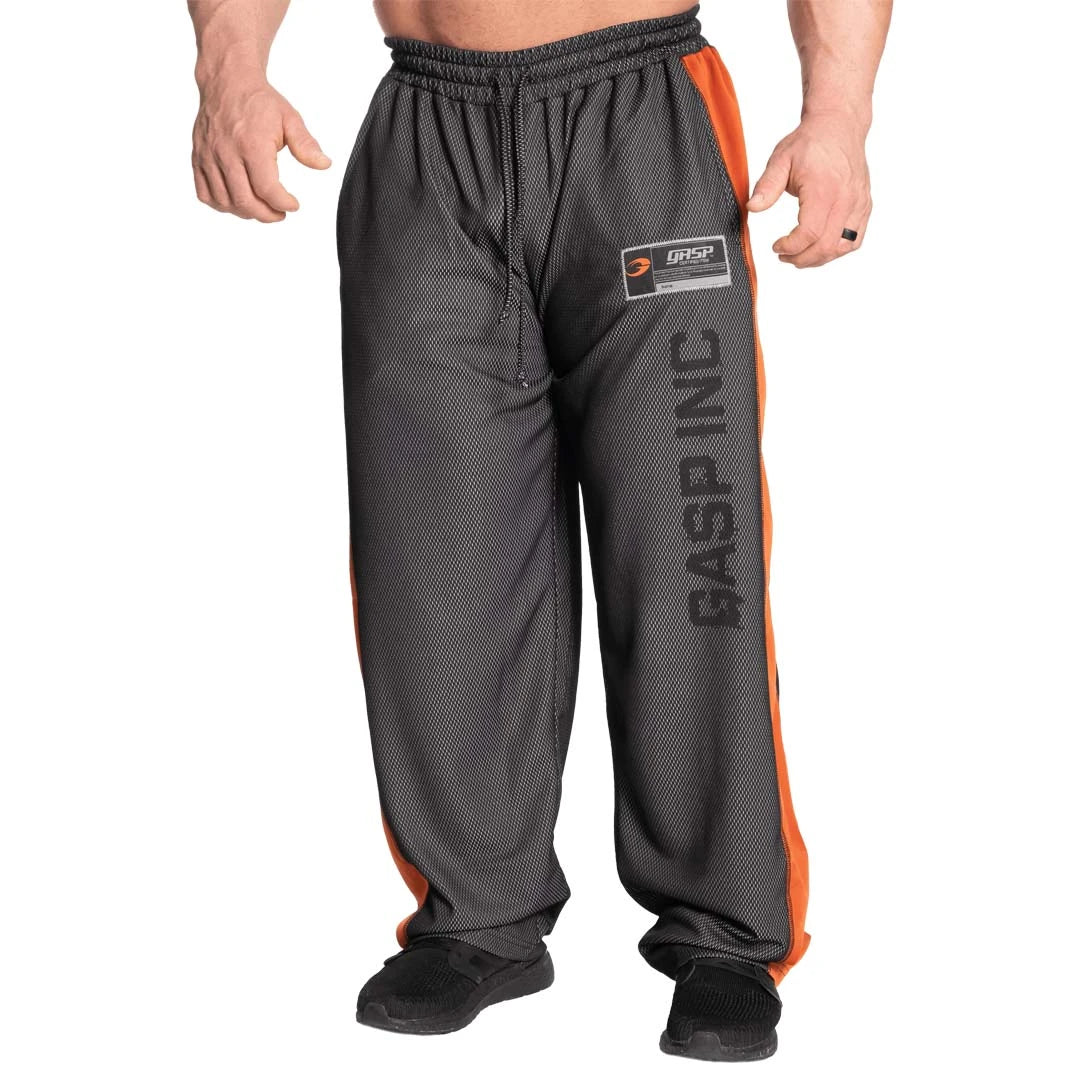 GASP No 1 Mesh Pant Black Flame är svarta träningsbyxor i luftig mesh med orange sidopaneler och stor logga., bild 5 av 6