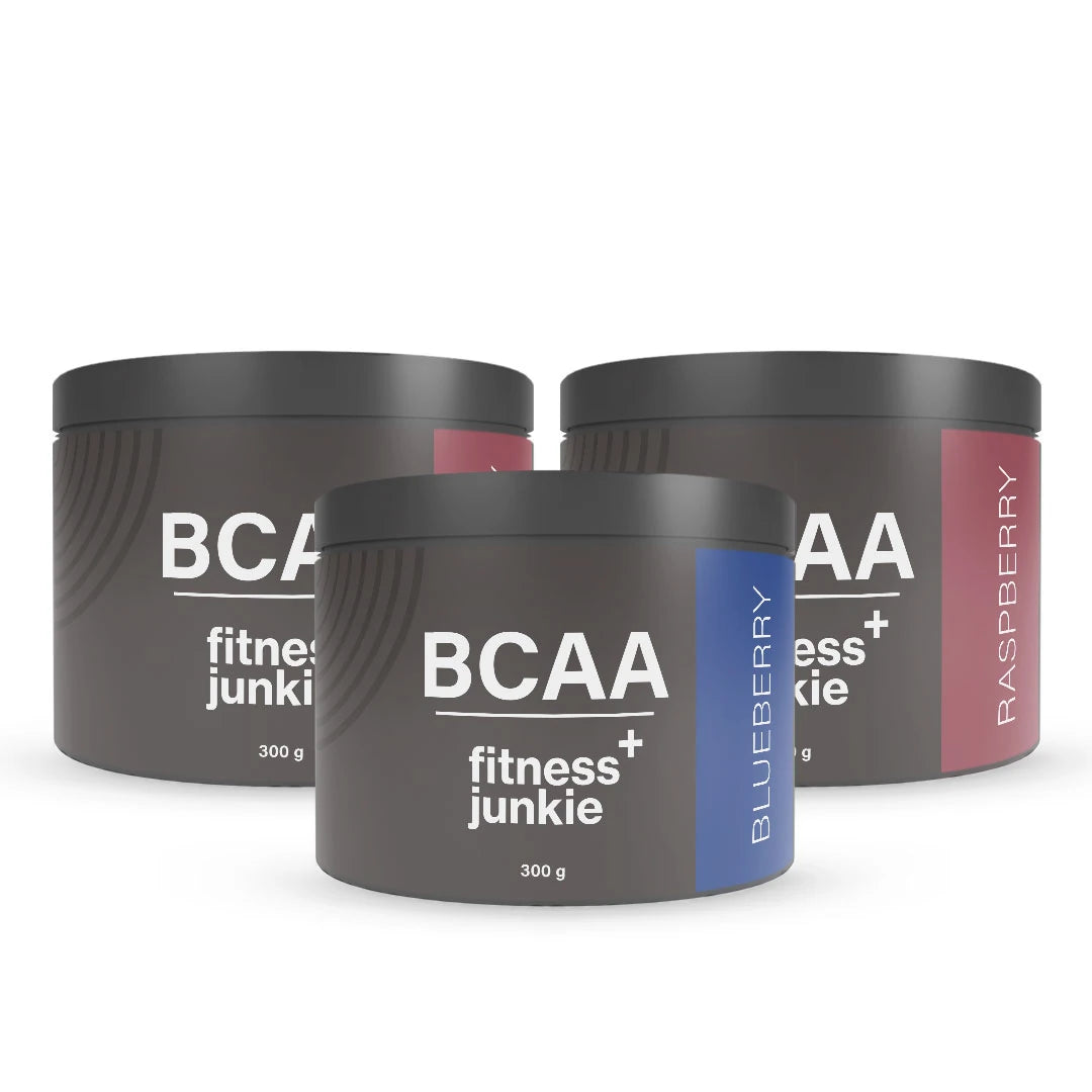 3 x fitnessjunkie BCAA 300 g kolmessa mustassa purkissa värillisillä etiketeillä mauille Blueberry ja Raspberry., kuva 1/1